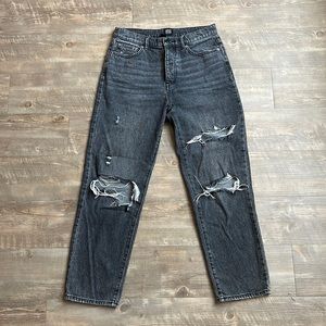 BDG Slim Straight Girlfriend Jean